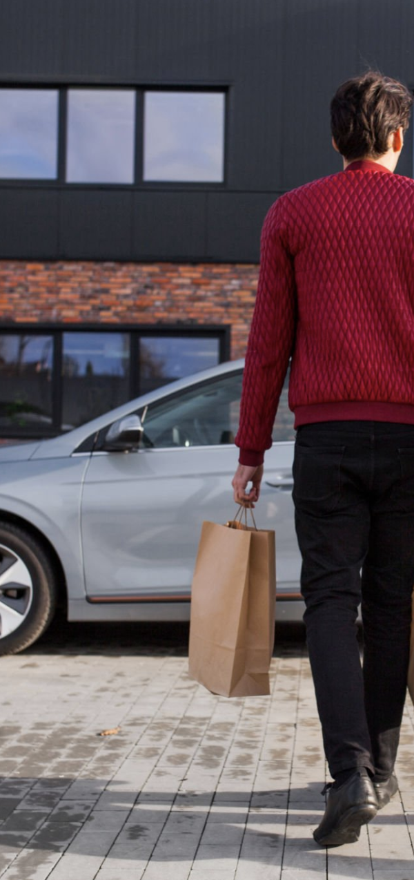 happy-client-iot-privee-smart-parking-sensor-map